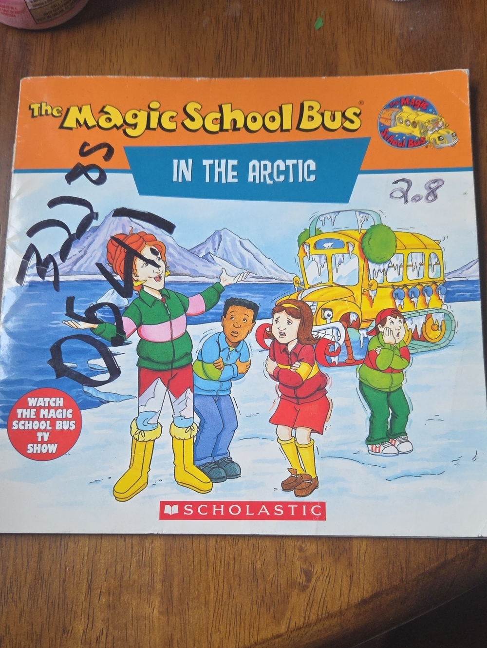 Scholastic The Magic School Bus In The Arctic - Kids Toy Book (Yellow/Orange)